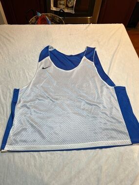 Nike Men’s Reversible Blue/White Mesh Practice Jersey lacrosse size large